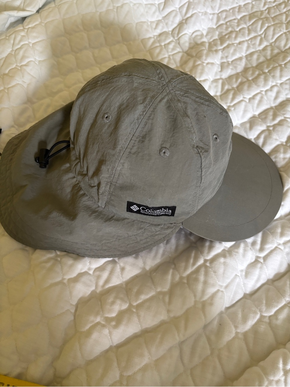 Columbia Olive Green Sun Hat